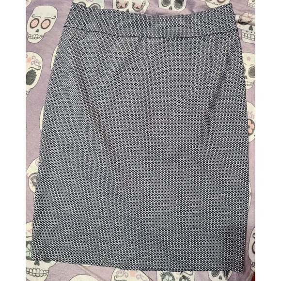 Mario Serrani Dresses & Skirts - Mario Serrani Bodymagic Comfort Skirt Stretch Blue Womans‎ Size Large Italy